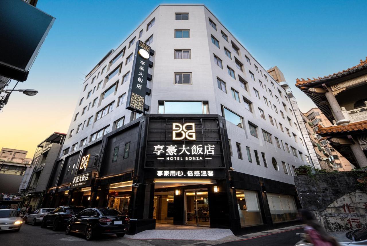 ז'וביי Hotel Bonza מראה חיצוני תמונה