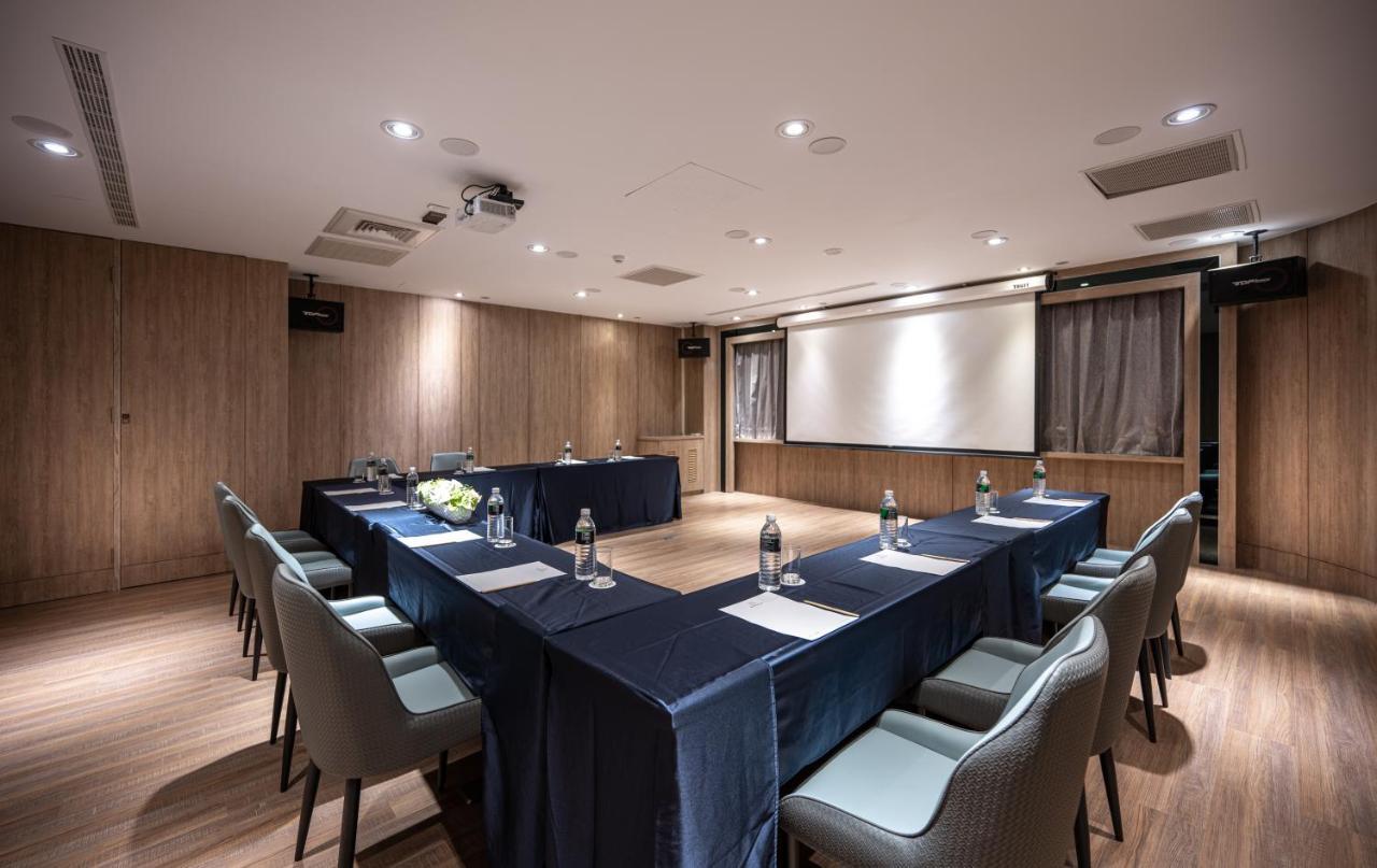 ז'וביי Hotel Bonza מראה חיצוני תמונה