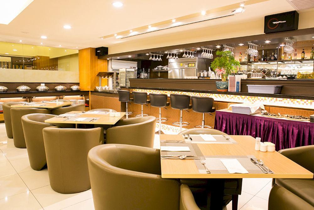 ז'וביי Hotel Bonza מראה חיצוני תמונה